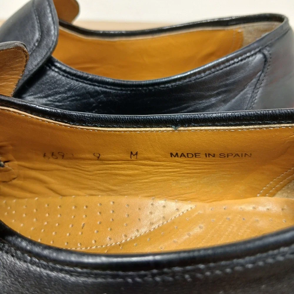 Magnanni Tassel Loafers Mens 9M Black Leather Dress Office Business Casual